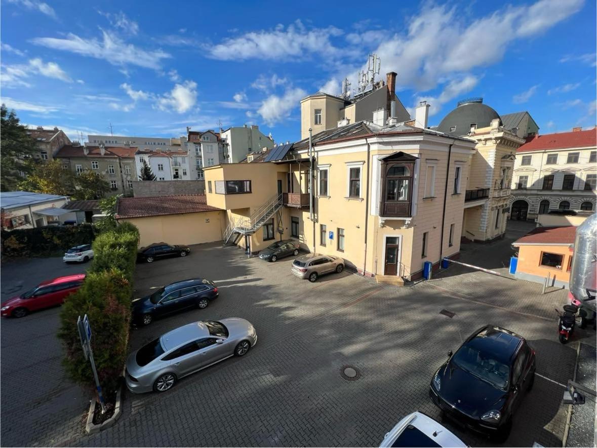 Palac Anezka D1 Brno Buitenkant foto